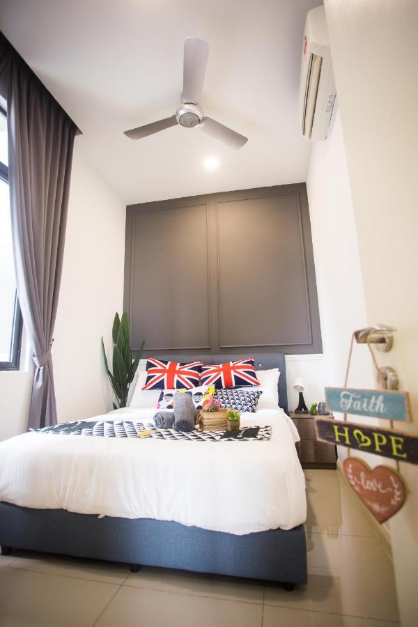 D'Pristine Medini By The One - 8Min Walk To Legoland Apartment Nusajaya  Exterior photo