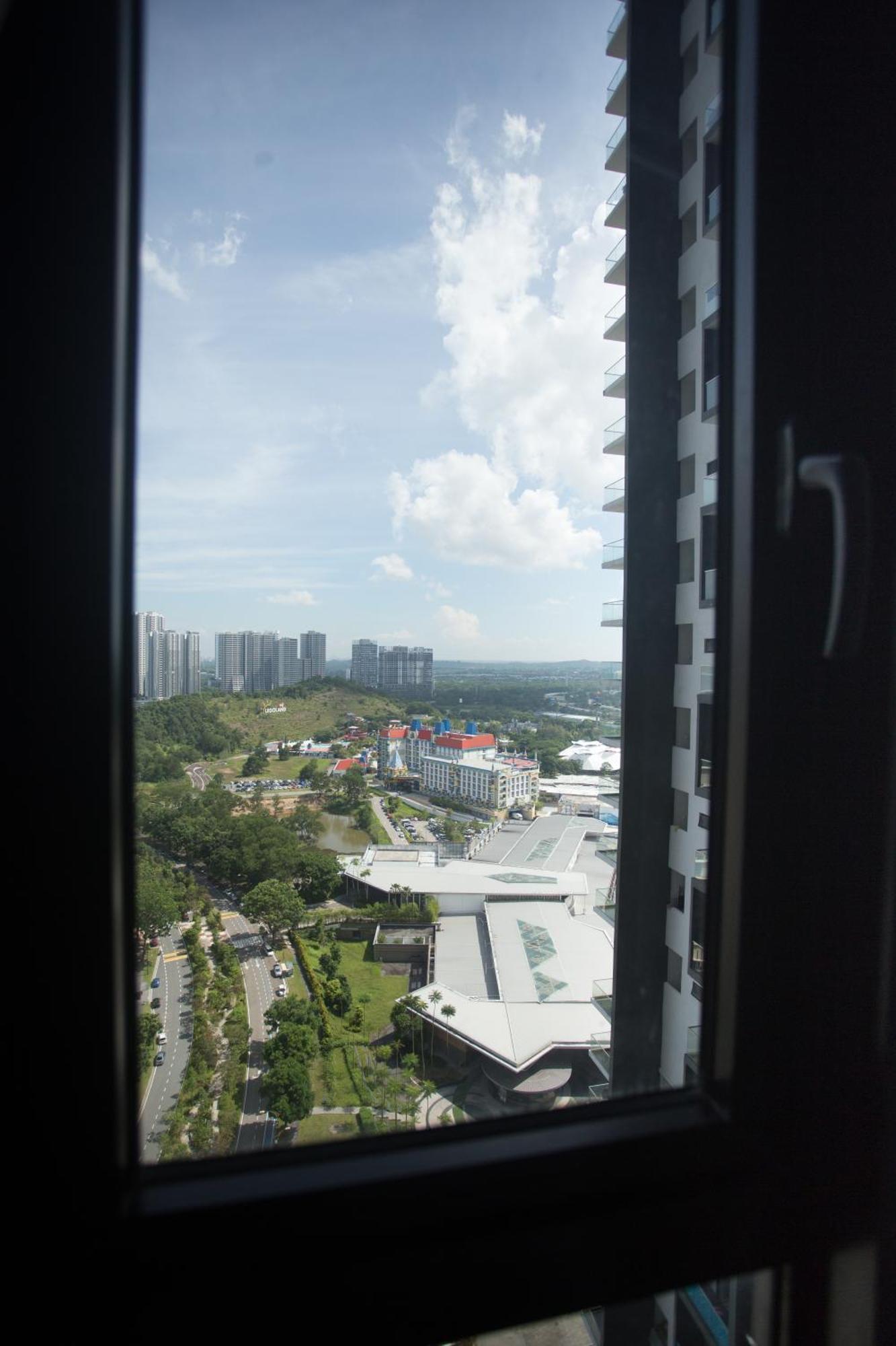 D'Pristine Medini By The One - 8Min Walk To Legoland Apartment Nusajaya  Exterior photo