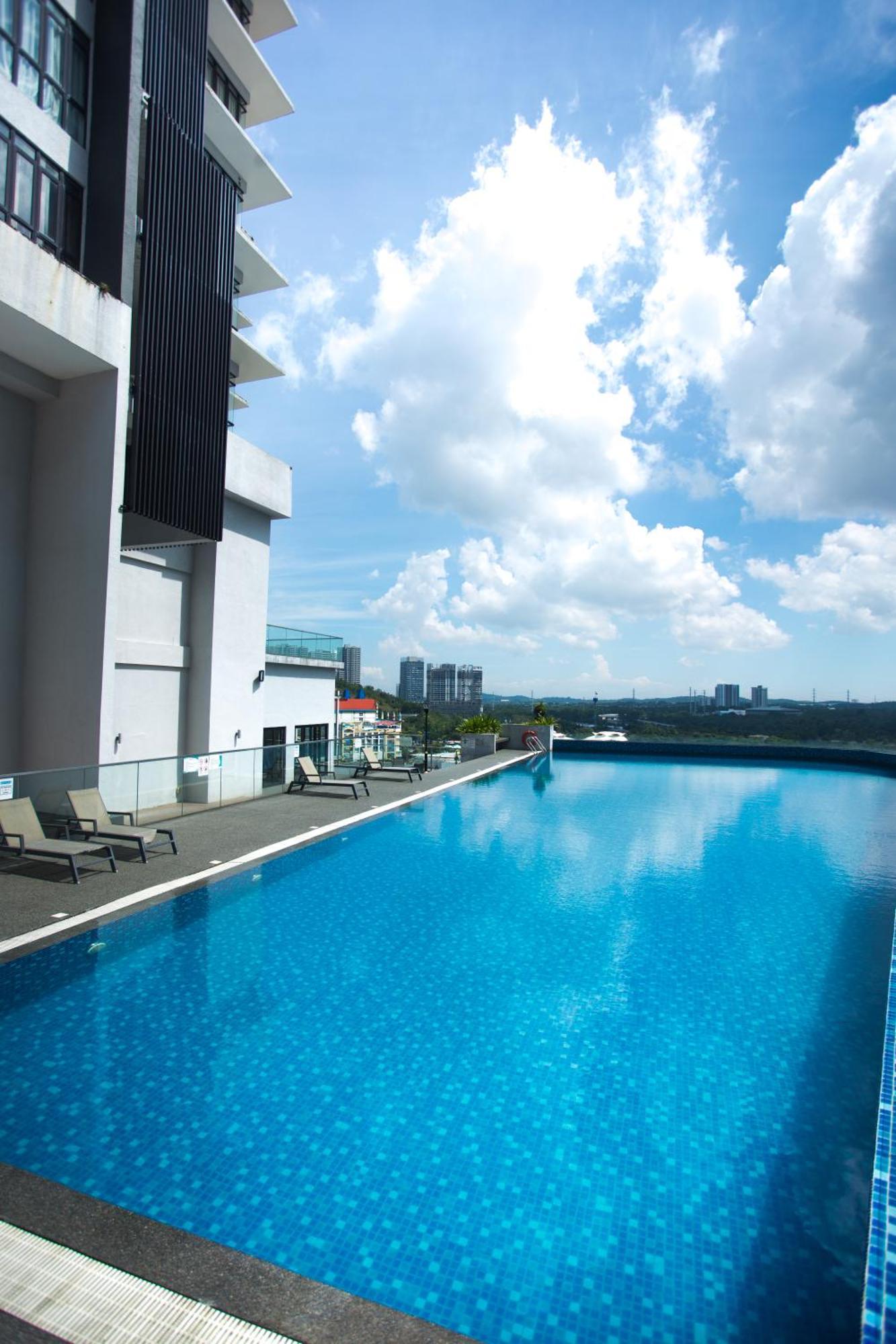 D'Pristine Medini By The One - 8Min Walk To Legoland Apartment Nusajaya  Exterior photo