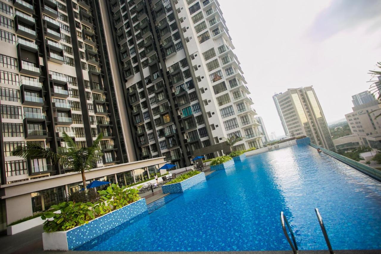 D'Pristine Medini By The One - 8Min Walk To Legoland Apartment Nusajaya  Exterior photo
